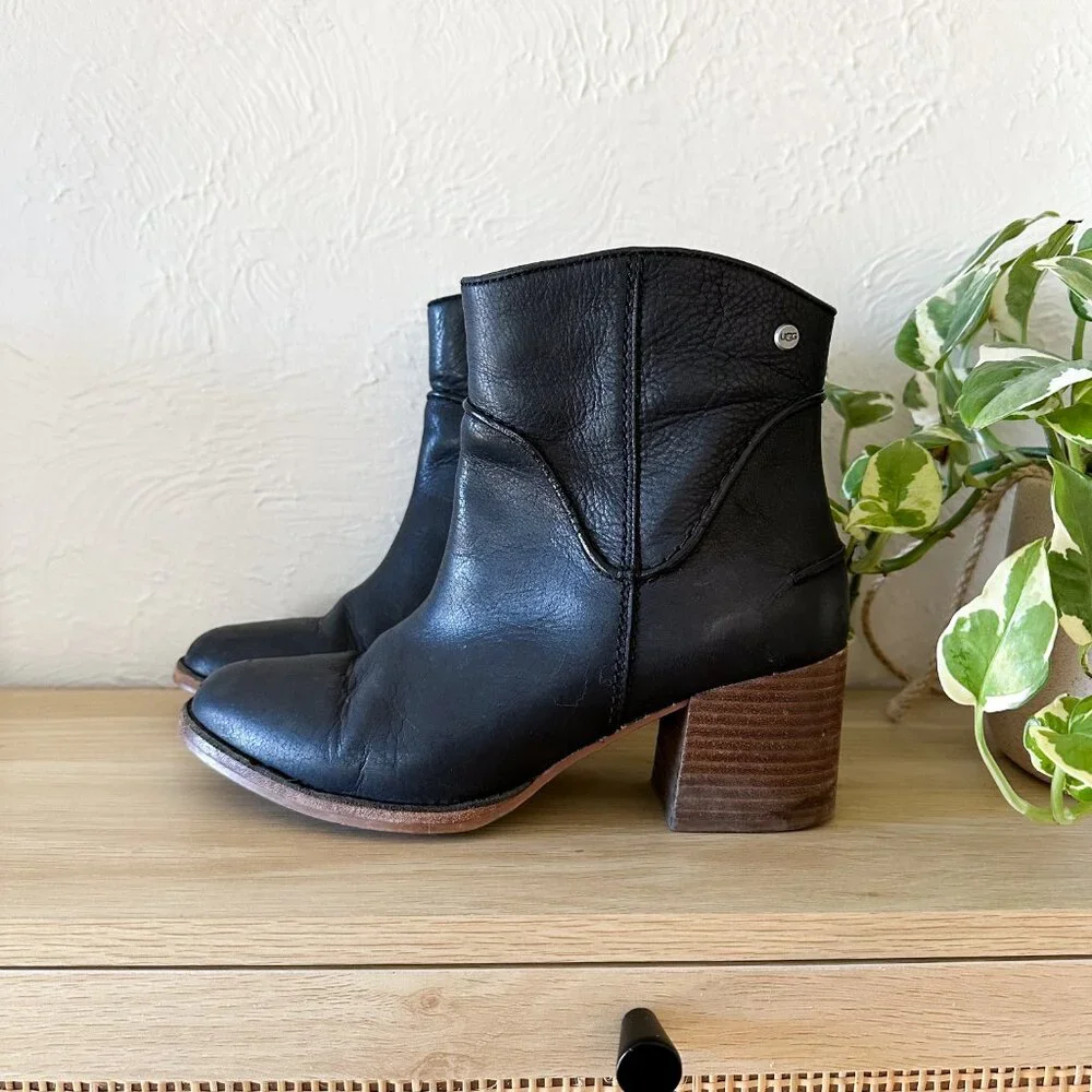 UGG | Annie Leather Ankle Block Heel Boots Black Brown Size 8.5